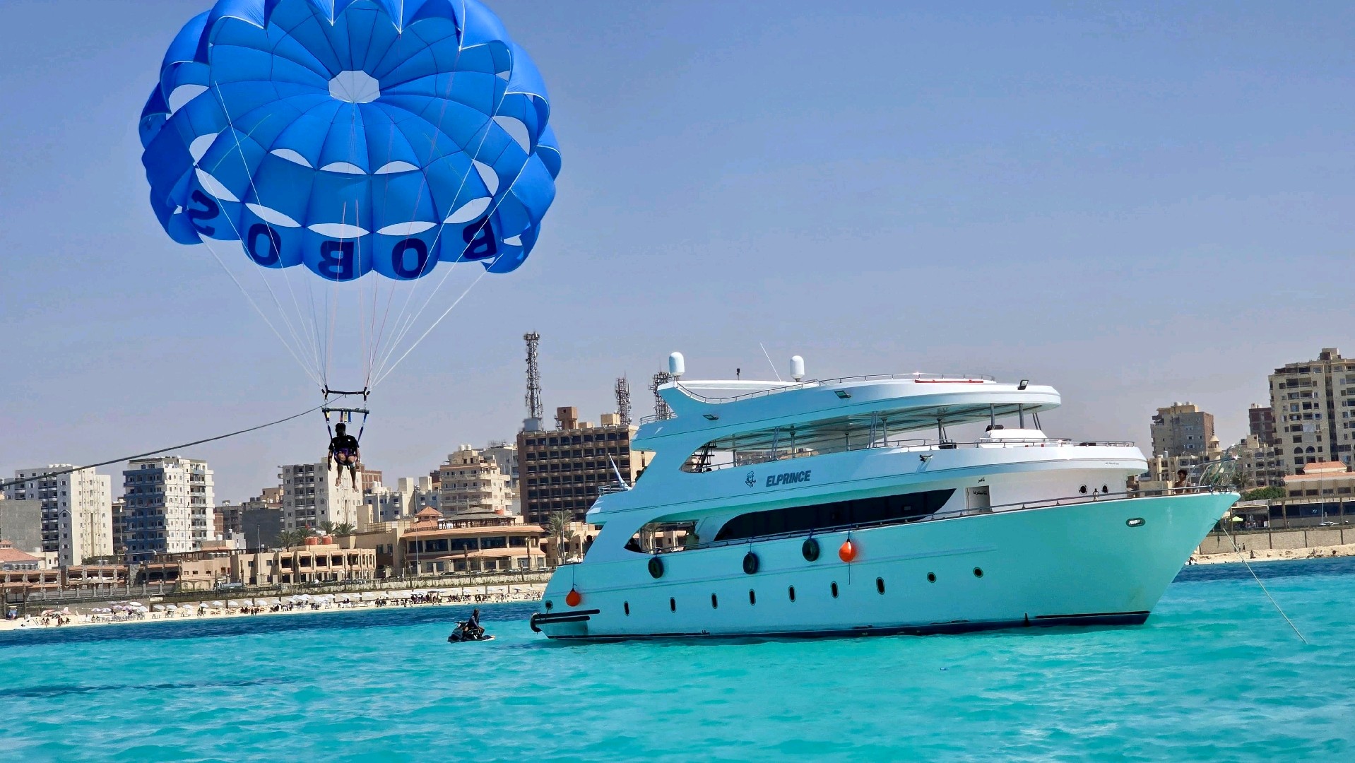 رحلات يخت مع شاهين